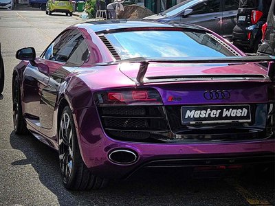 AUDI R8 - 9