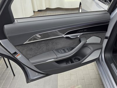 صورة مصغرة 15 لـ 2020 AUDI S8