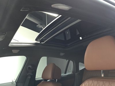 2022 BMW X6 — миниатюра 22