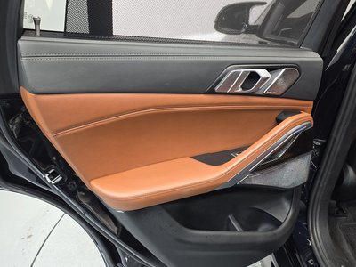 2022 BMW X6 — миниатюра 15