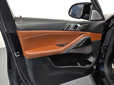 2022 BMW X6 — миниатюра 14