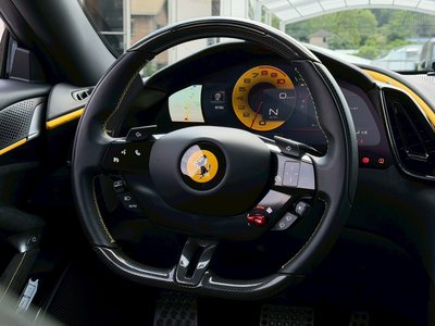 FERRARI ROMA - 5
