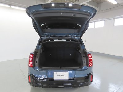 2025 MINI COOPER COUNTRYMAN 缩略图 17