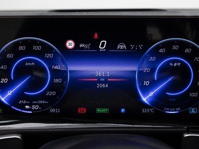 صورة 8 لـ 2025 Mercedes-BENZ EQB