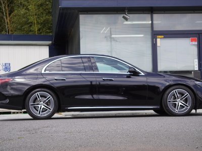 MERCEDES-BENZ E-CLASS - 4