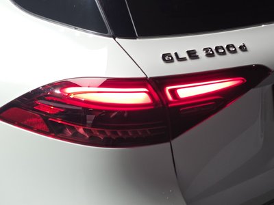 MERCEDES-BENZ GLE - 10