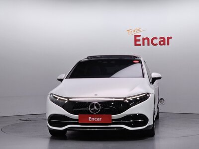 MERCEDES-BENZ EQS - 2