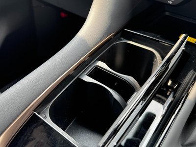 2025 Toyota ALPHARD thumbnail 57