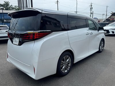 2025 Toyota ALPHARD thumbnail 15