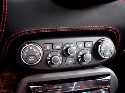 2013 FERRARI 458 ITALIA — миниатюра 66