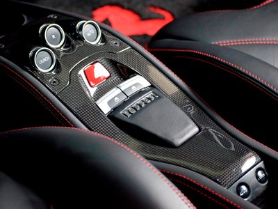 2013 FERRARI 458 ITALIA — миниатюра 68