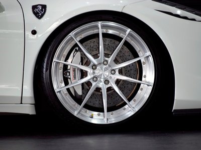 2013 FERRARI 458 ITALIA — миниатюра 26