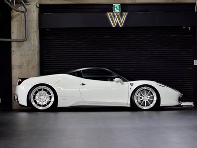2013 FERRARI 458 ITALIA — миниатюра 22