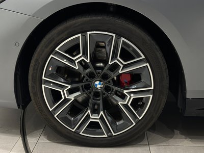 2024 BMW 5 SERIES TOURING — миниатюра 52