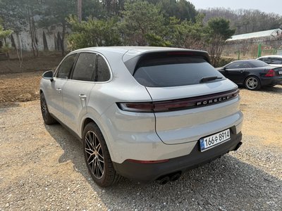 PORSCHE CAYENNE - 7