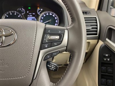 TOYOTA LAND CRUISER PRADO - 10