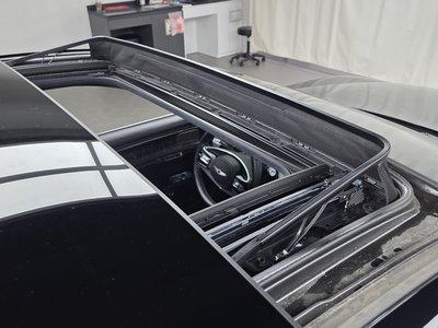 2022 Genesis G90 (RS4) — миниатюра 25