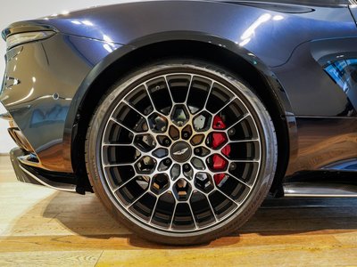 صورة 14 لـ 2023 Aston Martin DBS SUPERLEGGERA