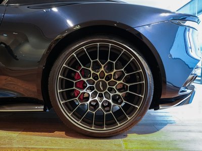 صورة 16 لـ 2023 Aston Martin DBS SUPERLEGGERA
