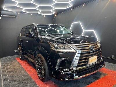 LEXUS LX