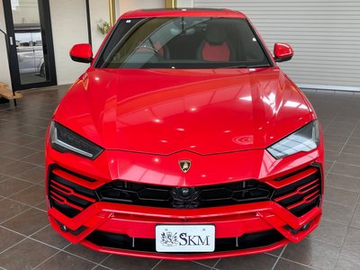 LAMBORGHINI URUS - 6