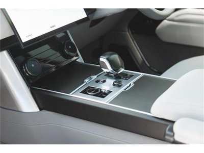 2023 LAND Rover RANGE ROVER thumbnail 12