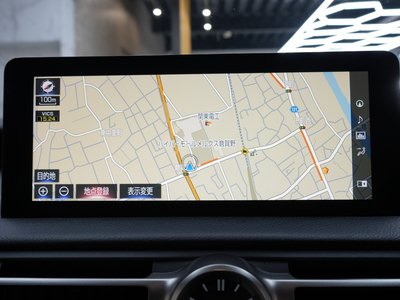 2022 Lexus IS — миниатюра 18