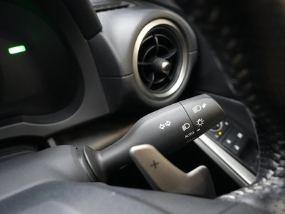 2022 Lexus IS — миниатюра 34