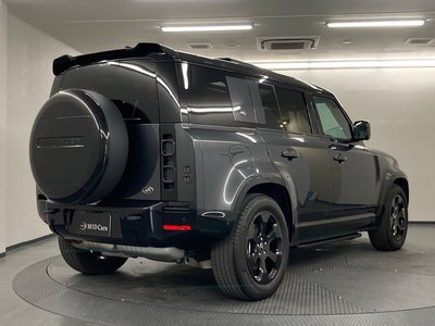 LAND ROVER DEFENDER - 7