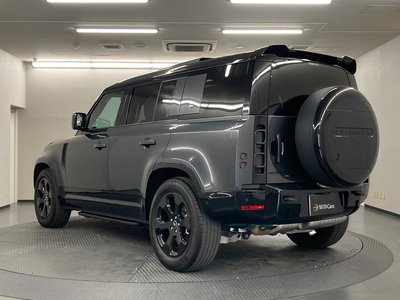 LAND ROVER DEFENDER - 5
