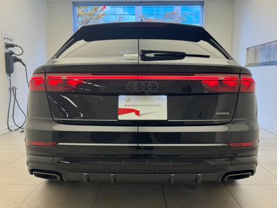 AUDI Q8 - 8