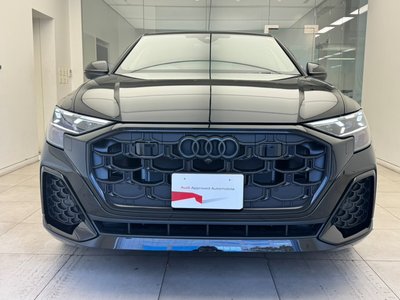 AUDI Q8 - 5