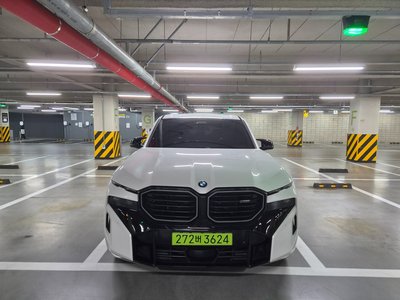 2025 BMW XM photo 1