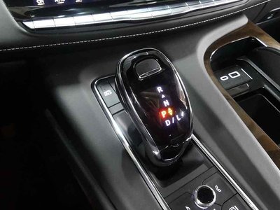 CADILLAC ESCALADE - 9