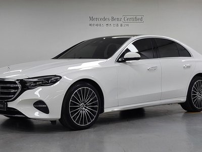MERCEDES-BENZ E-CLASS - 1