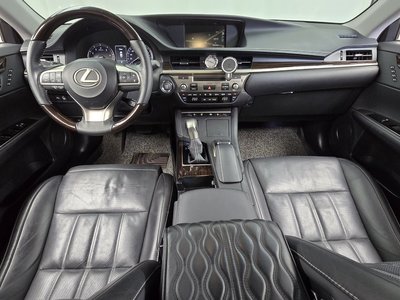 LEXUS ES - 5