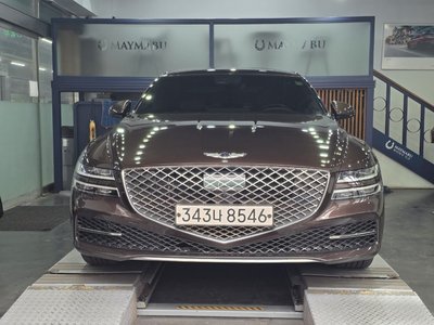 GENESIS G80 (RG3) - 2