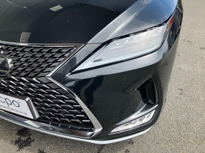 صورة 7 لـ 2021 Lexus RX