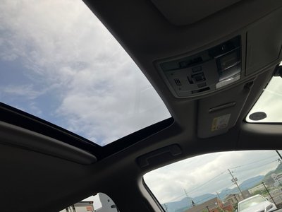 2021 Lexus RX — миниатюра 18