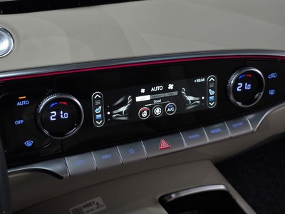 2024 Genesis GV70 — миниатюра 24