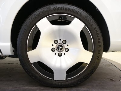 2025 Mercedes-BENZ V-CLASS 照片 11