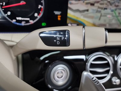 MERCEDES-BENZ S-CLASS - 9