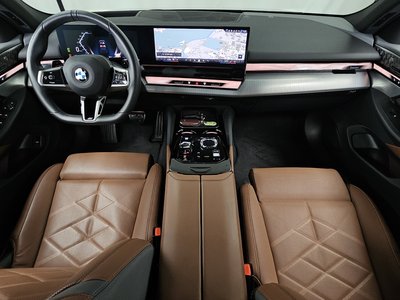 صورة 5 لـ 2024 BMW 5 SERIES