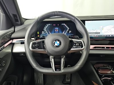 صورة مصغرة 13 لـ 2024 BMW 5 SERIES