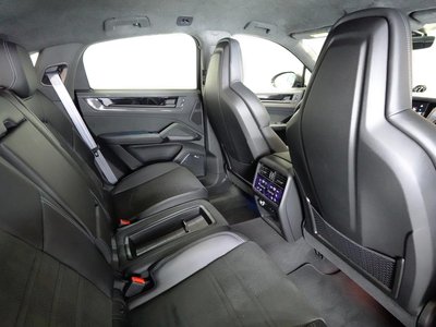 2025 Porsche CAYENNE 缩略图 11
