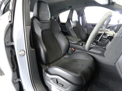 2025 Porsche CAYENNE 照片 5