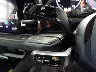 2025 Porsche CAYENNE 缩略图 50
