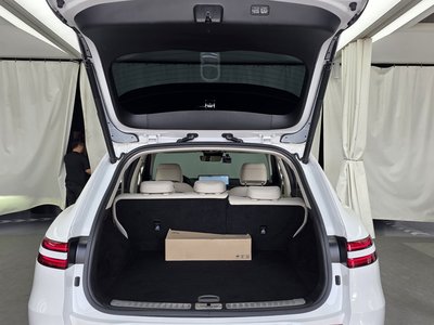 صورة مصغرة 26 لـ 2023 Genesis GV70
