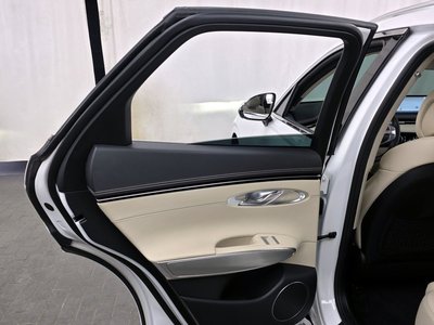 صورة مصغرة 15 لـ 2023 Genesis GV70