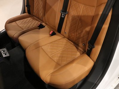 AUDI A8 - 8